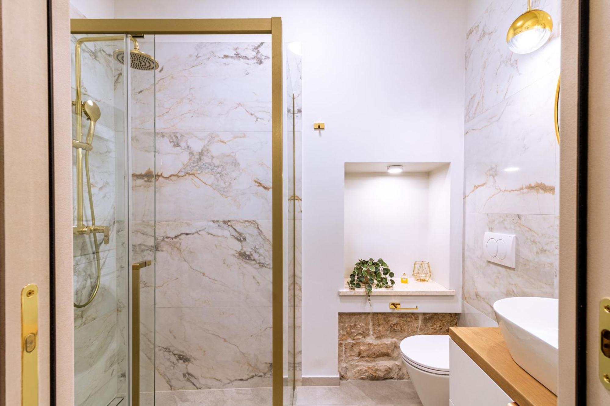 Luxury 2 Bedroom-2 Bathroom Apartment & Studio App With Rooftop Terrace سبليت المظهر الخارجي الصورة