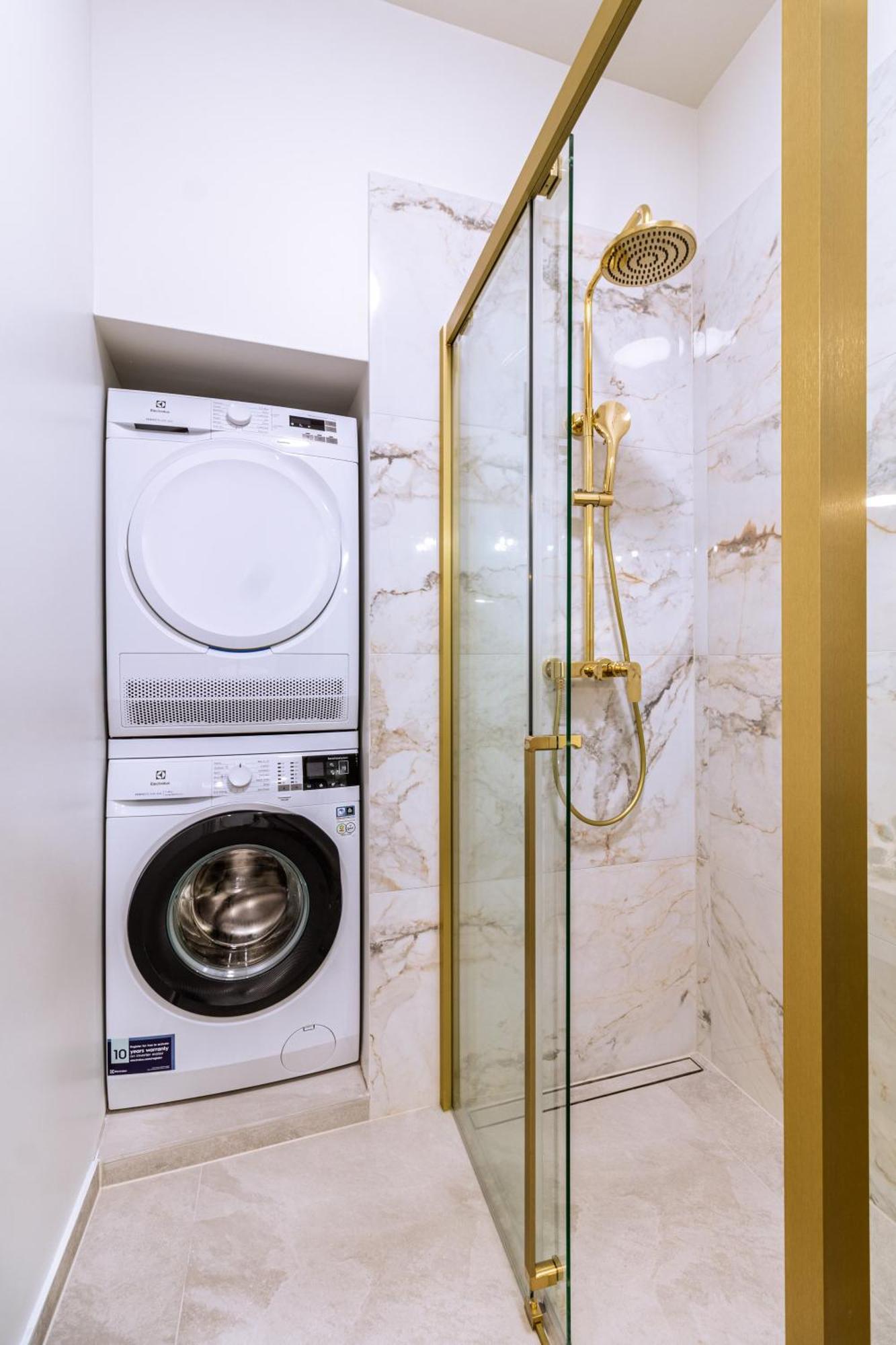 Luxury 2 Bedroom-2 Bathroom Apartment & Studio App With Rooftop Terrace سبليت المظهر الخارجي الصورة