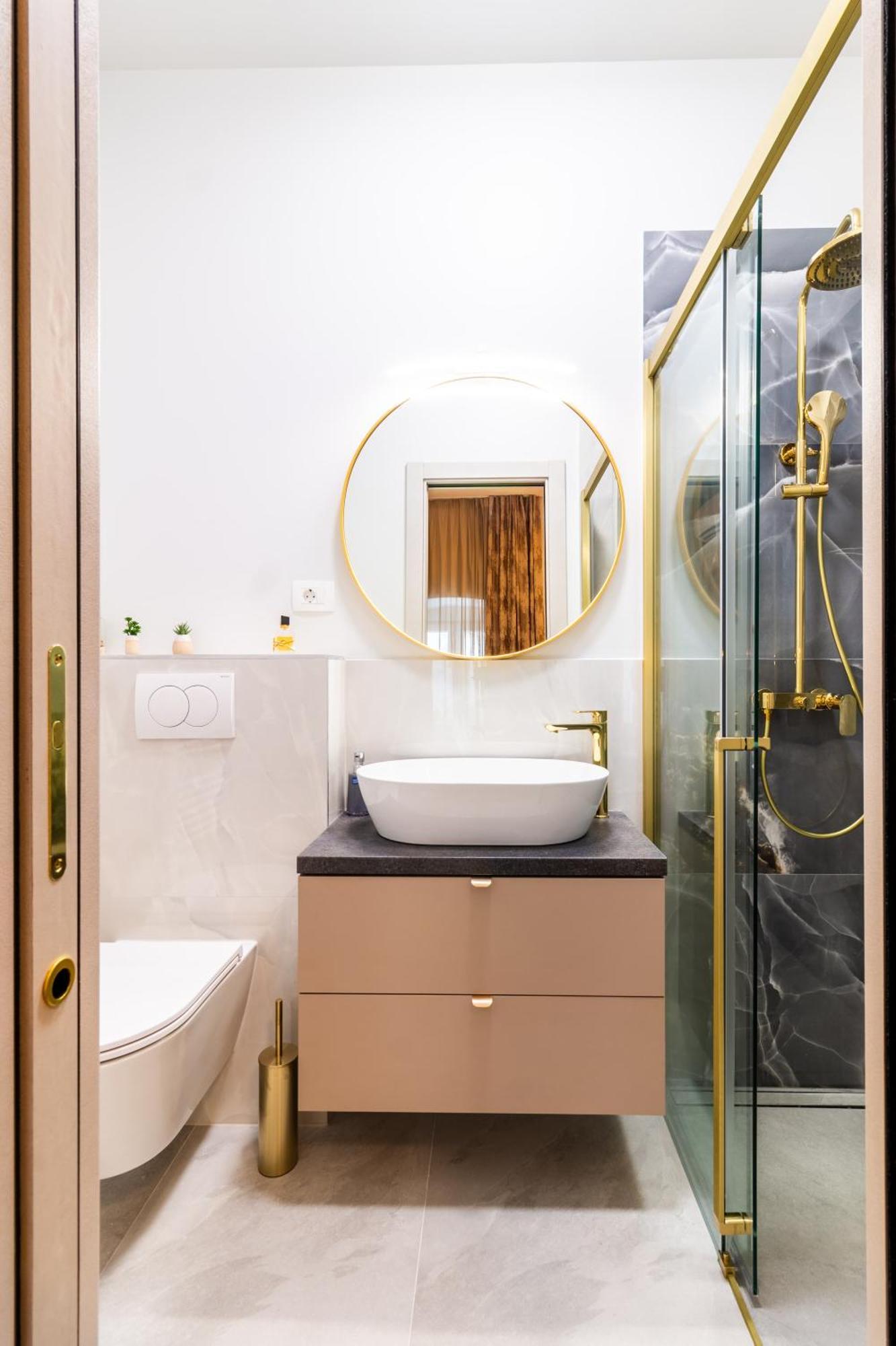Luxury 2 Bedroom-2 Bathroom Apartment & Studio App With Rooftop Terrace سبليت المظهر الخارجي الصورة
